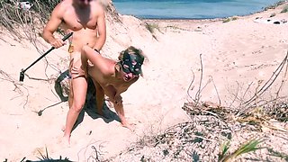 Beach Fucking Near Dunes with an Amazing Creampie