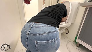 Jeans Fart & Gag: Toilet Turmoil
