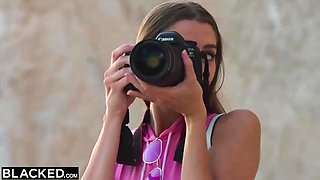 Outstanding brown-haired, Mary is having fucky-fucky with a black fellow after deepthroating his shaft on the beach