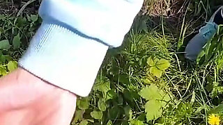 In the Countryside I Give a Blowjob to a Stranger