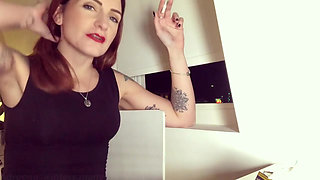 Sultry smoking fetish