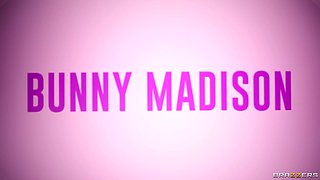 Work Him Out With Alex Legend, Bunny Madison - Brazzers