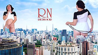 Giantess Regina Noir confidently struts through the city without underwear, towering like King Kong!