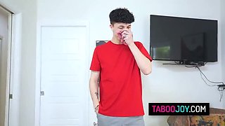 Step Aunt Chloe Amour Gives Me a Hardcore Blowjob