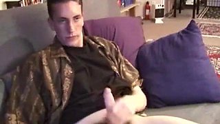 Amateur Derek Beating Off