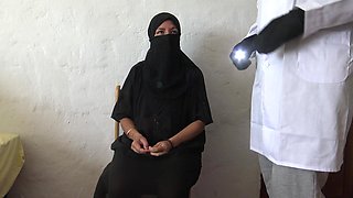 Iraqi Muslim Wife Is Shocked When She Visits African Doctor in London