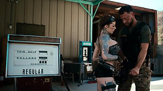 Inked hoe Chantal Danielle pleasures bearded dude outdoors