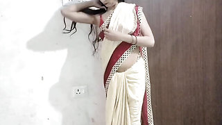 Sex karte hue step daughter ko bhabhi ke sath bhabhi ne dekh liya