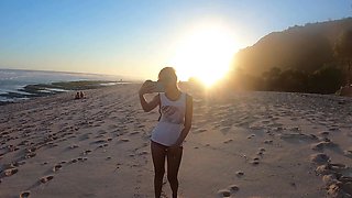 Big ass Thai amateur GF beach visit and homemade sex tape