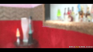 Filthy Skies With Johnny Sins, Kortney Kane, Nikki Monroe - Brazzers