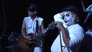 Dangerous gang-bang...