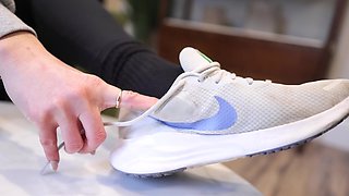 Roommate Submissive - Gym Foot Worship