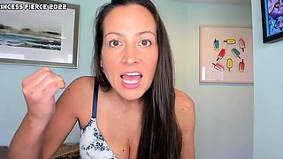 Cute amateur brunette naughty in solo jerking show on camera