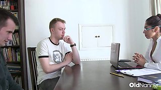 Two Cocks Fill Steamy Interviewer From Both Sides