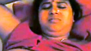 Big-Busted Indian Couple Amateur Sex Tape