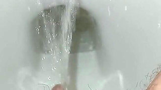 For Lovers of Pissing Girls
