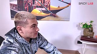 Terapia Anale Con Psicologa Tettona With Cum In Face, Mary Rider And Bennybanana