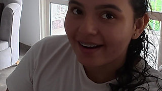 Stepbrother Helps Stepsister with Hot Photos Until She Eats Her Milk!