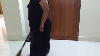 Saudi Muslim Burqa and Hijab Sexy Maid with Big Tits and Big Ass Sweeps the House