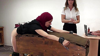Yasmeena3 Spanking Machine - Ass Whipping