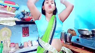 Telugu Full Romance With Her Car Driver In Outdoor Agent Bathroom