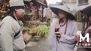 Chinese cutie sucked and jumped on hard cock of monastery prisoner