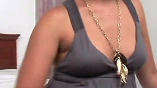 Big Butt Babe Gets Pounded Hard and Deep