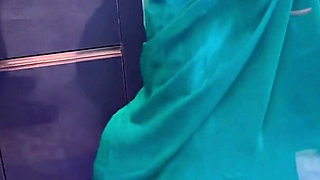 Alisha Got Fucked by Her Devar While Making Reels in the Kitchen