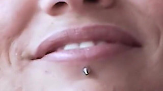 Young Beach Slut Janien Masturbates on Camera