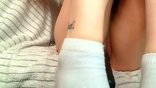 Squikt delivers intense sensual camgirl solo masturbation pleasure