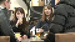 Shinjuku: Picking up Troubled Married Women From the Provinces in Front of the Huge Bus Terminal - 10-1