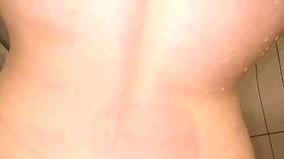 Lara Rose Quick Bathroom Blowjob And Standing Fuck Onlyfans