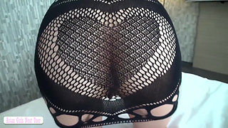 Reiwa-era Fair-skinned Gyaru Hostess Revealed a Wild Side Secret Beneath Her Sweet Smile