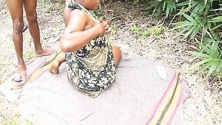 Red Jully N Blackie Outdoor