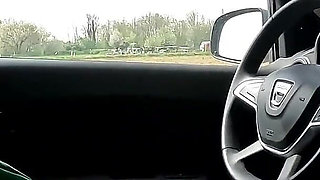 Italian Girl Gets Her Pussy Licked Well in Camporella and Gives a Blowjob