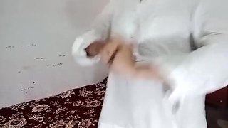 Hot Aunty Seduces Servant Alone - Anal Fucking & Big Boobs Sex in Hindi