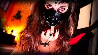 Sexy brunette wearing stockings masturbates webcam