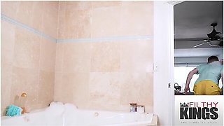 I Fucked My Bubble Butt Stepmom In The Ass