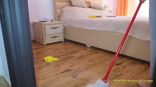 Smoking and wetting my jeans in the kitchen - Pee accident while cleaning the house - Wet her shorts on a coffee table