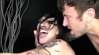 Tattooed lady and dude love strong hook-up indoors