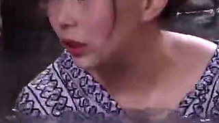 Street Soak - Can You Handle How This Huge-bust Beauty Gets Juicy in the Open? Chapter-3