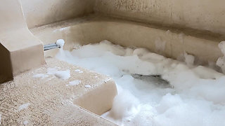 Play with Me in the Bath Tub
