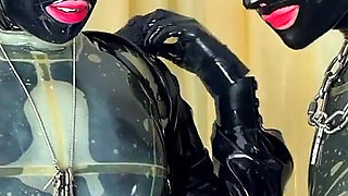 Mistressae & Miss Lilly - Stripping Down as the Sweat Drips (makeout Session 2)