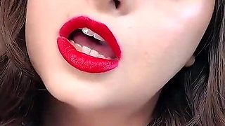 Glossy Red Lips JOI
