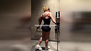 IG Live Squirt Fail: 18yo Pussy Explodes & Floods Gym Floor (Messy)