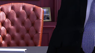 Victoria in Big City 2 Victoria Went for Her First Job Interview