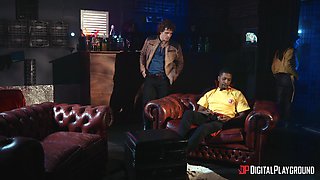 Isiah Maxwell's Interracial Bar Passion in Wild Heat