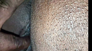 Desi Tamil saree aunty blouse job big ass