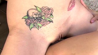 Amateur college lesbians lick pussy in reality groupsex