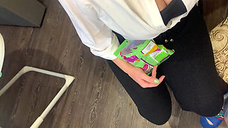 Twin Mouth: Chew Seduction Uvulia Show